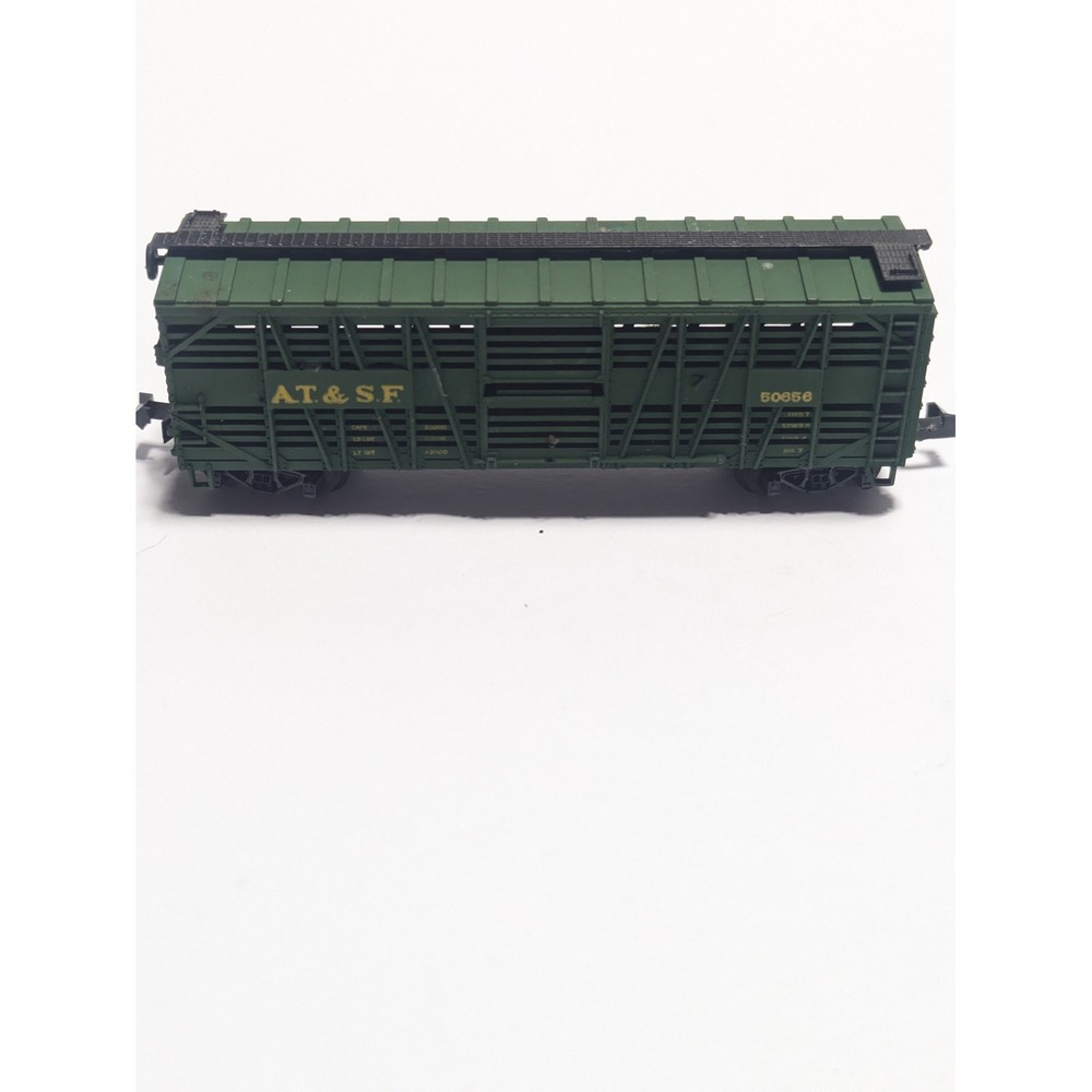 Atlas N Scale AT&SF Santa Fe Stock Car 50656 Green Austria Vintage Model Train
